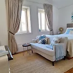 Hideaway 1 - Bolhao Oporto