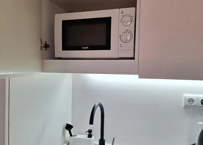 Hideaway 1 - Bolhao Oporto